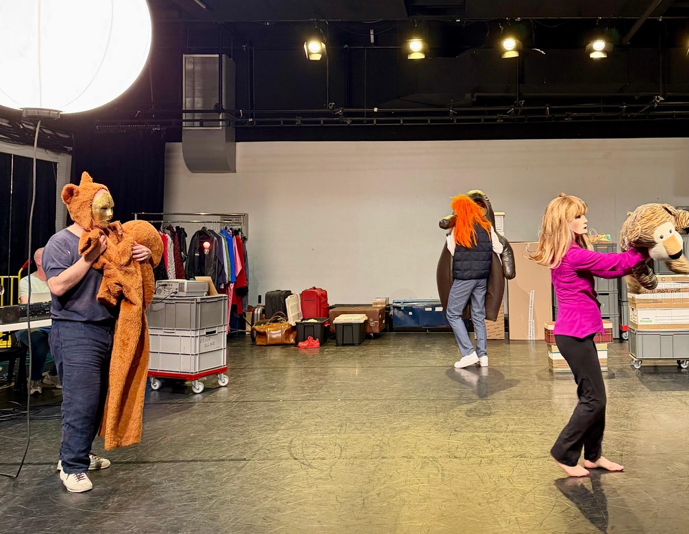 Tout doit disparaître la danse des doudous mai 2026 La Villette crédit Ingrid Buring
