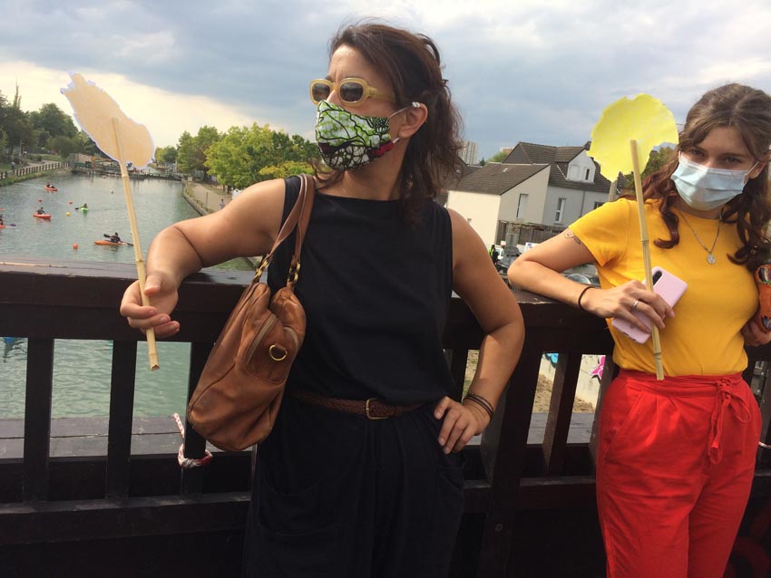 Nacéra sur le pontpoursite